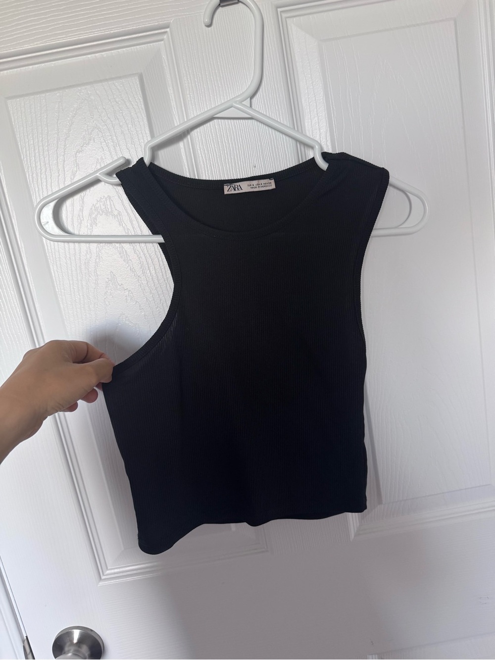 Zara Black Ribbed Cropped Tank